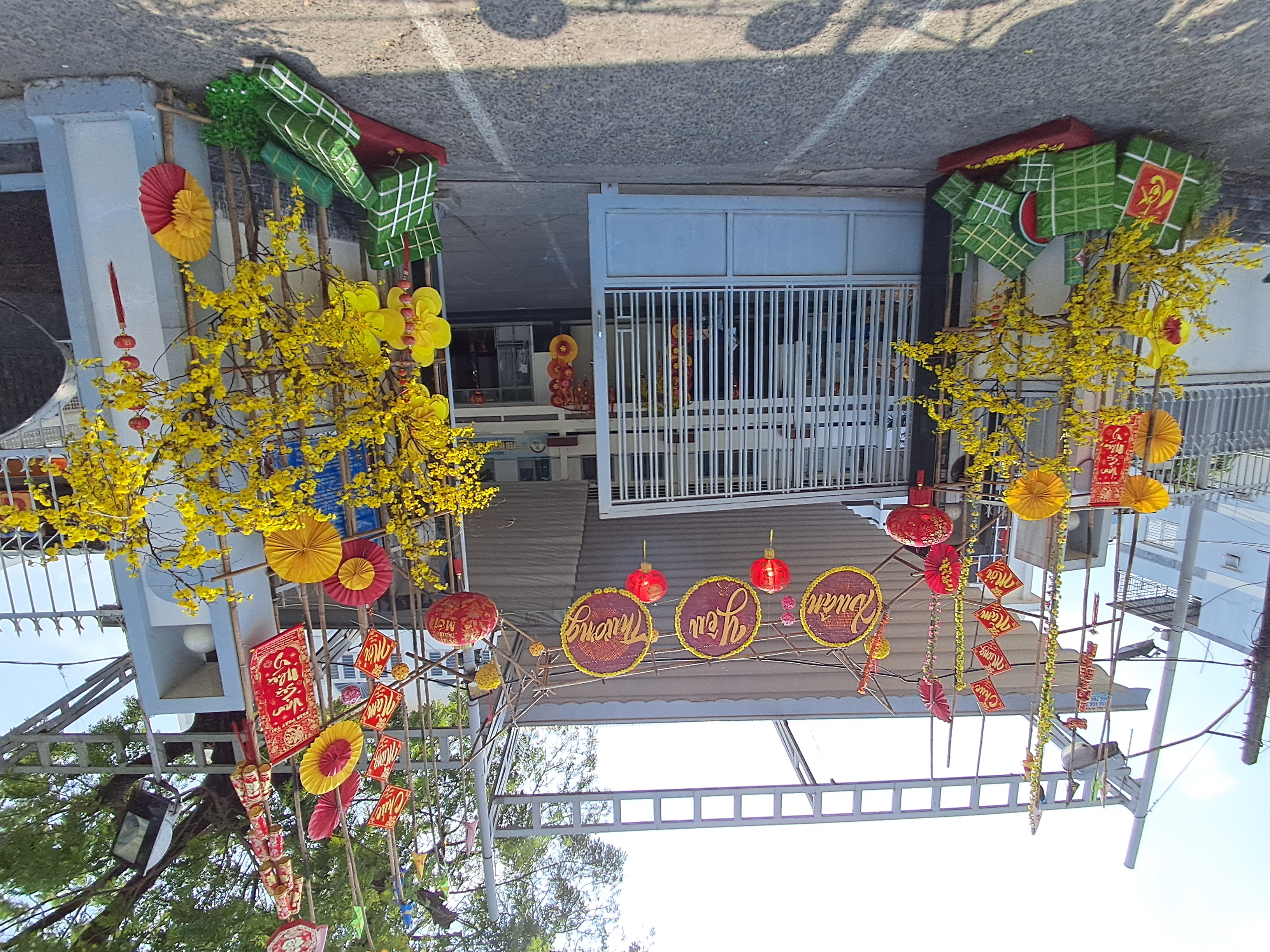 Sắc Xuân nơi các xứ đạo đậm nét hương quê